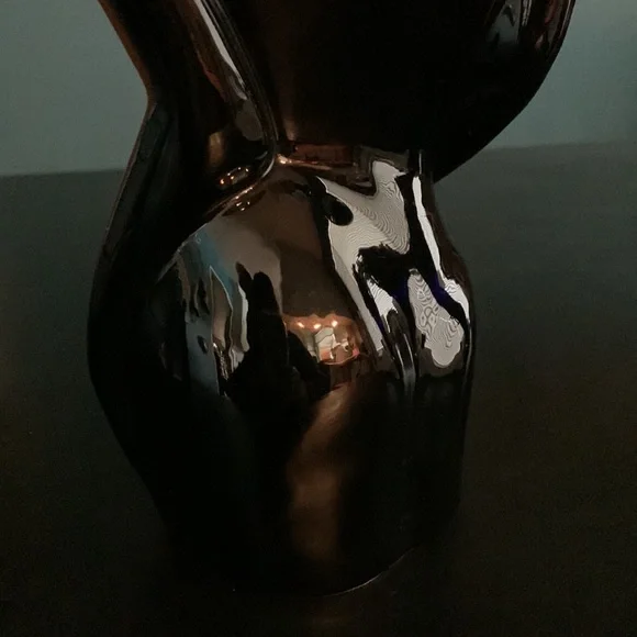 Vintage Mid Century Ceramic Shiny Glaze Female Figurine - Picture 13 of 13